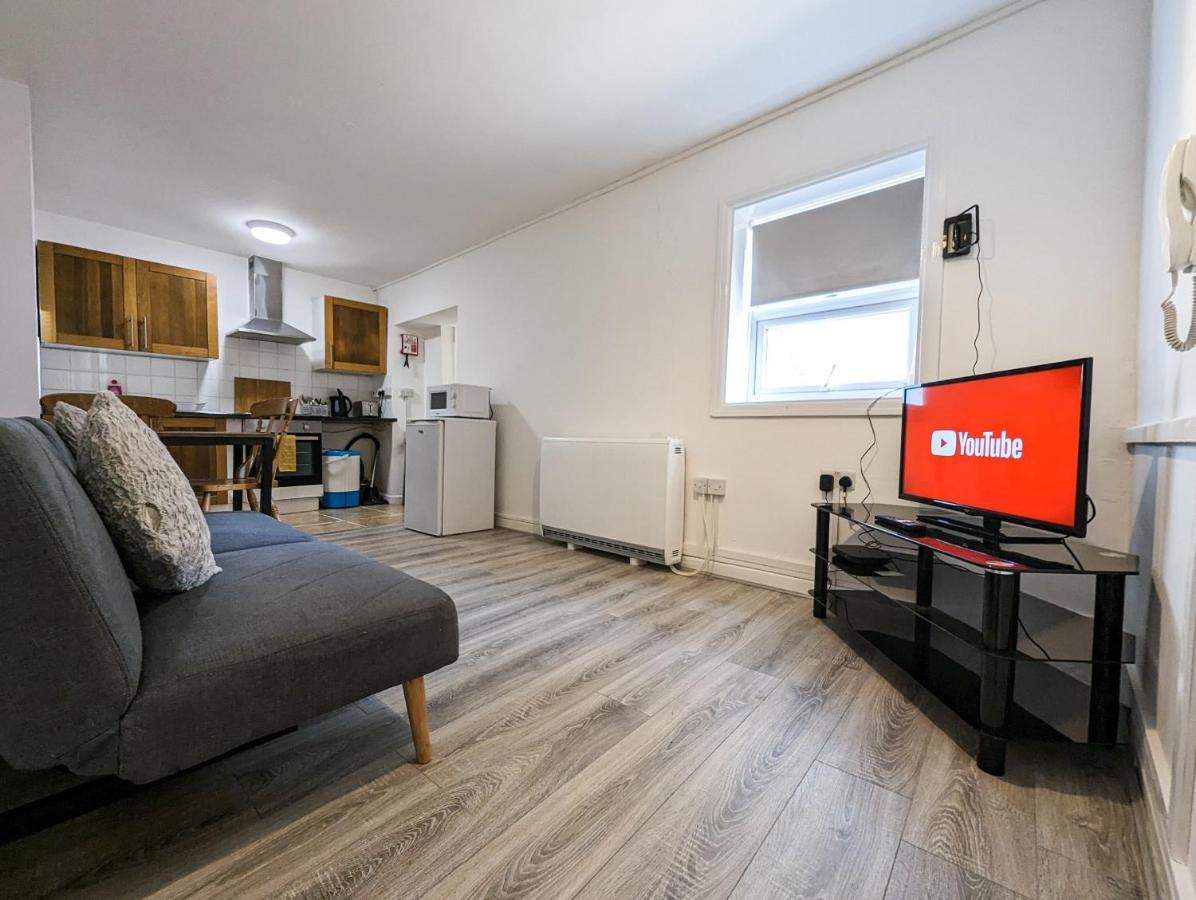 Apartamento Cozy - With Private Kitchens & Bathrooms